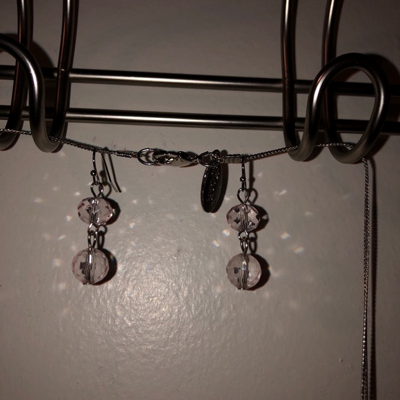 Very Pale Pink & Silver Necklace Set - Picture 3 of 11